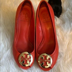 TORY BURCH WEDGES